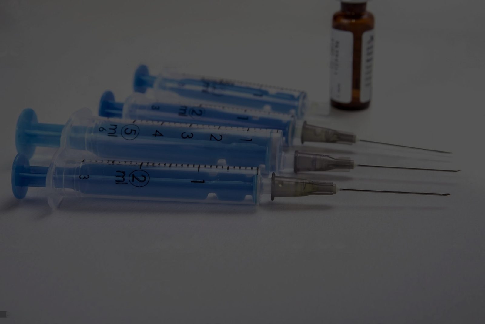 Non-Surgical Medical Treatment - Dr. Vivek Gupta's Clinic, Lucknow